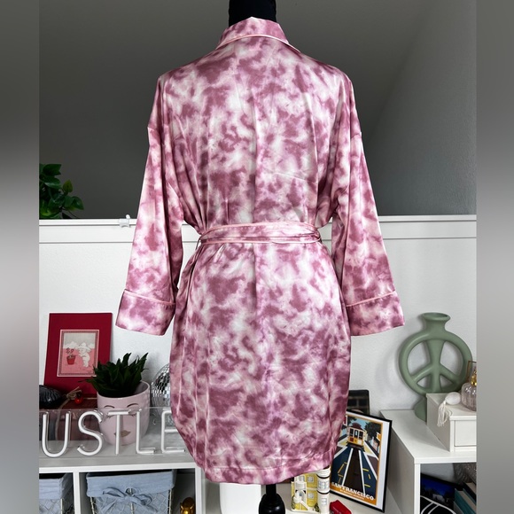 Forever 21 Tie Dye Smoking Jacket - Picture 3 of 5